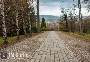 Biechońskiego boczna z nową nawierzchnią