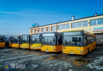 Korzystasz z komunikacji publicznej? Wypełnij ankietę!