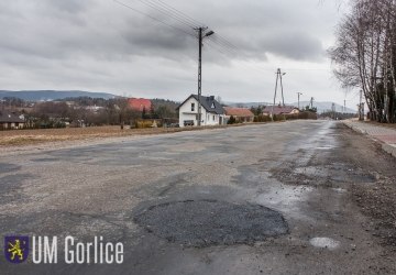 Trwają naprawy nawierzchni ulic