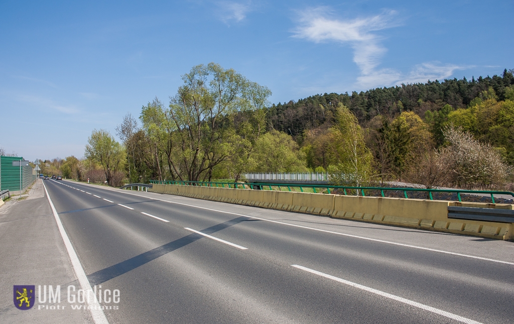 Latarnie rozświetlą ulicę Parkową