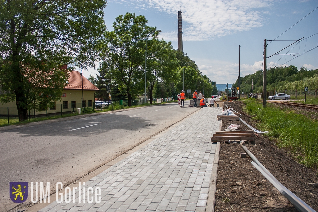 Powstaje chodnik przy ulicy Chopina