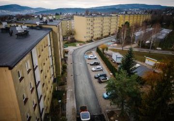 Ulica Słoneczna z nowym asfaltem