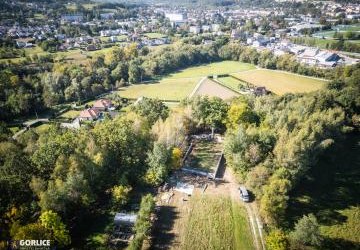 Trwa kompleksowy remont cmentarza wojennego nr 88