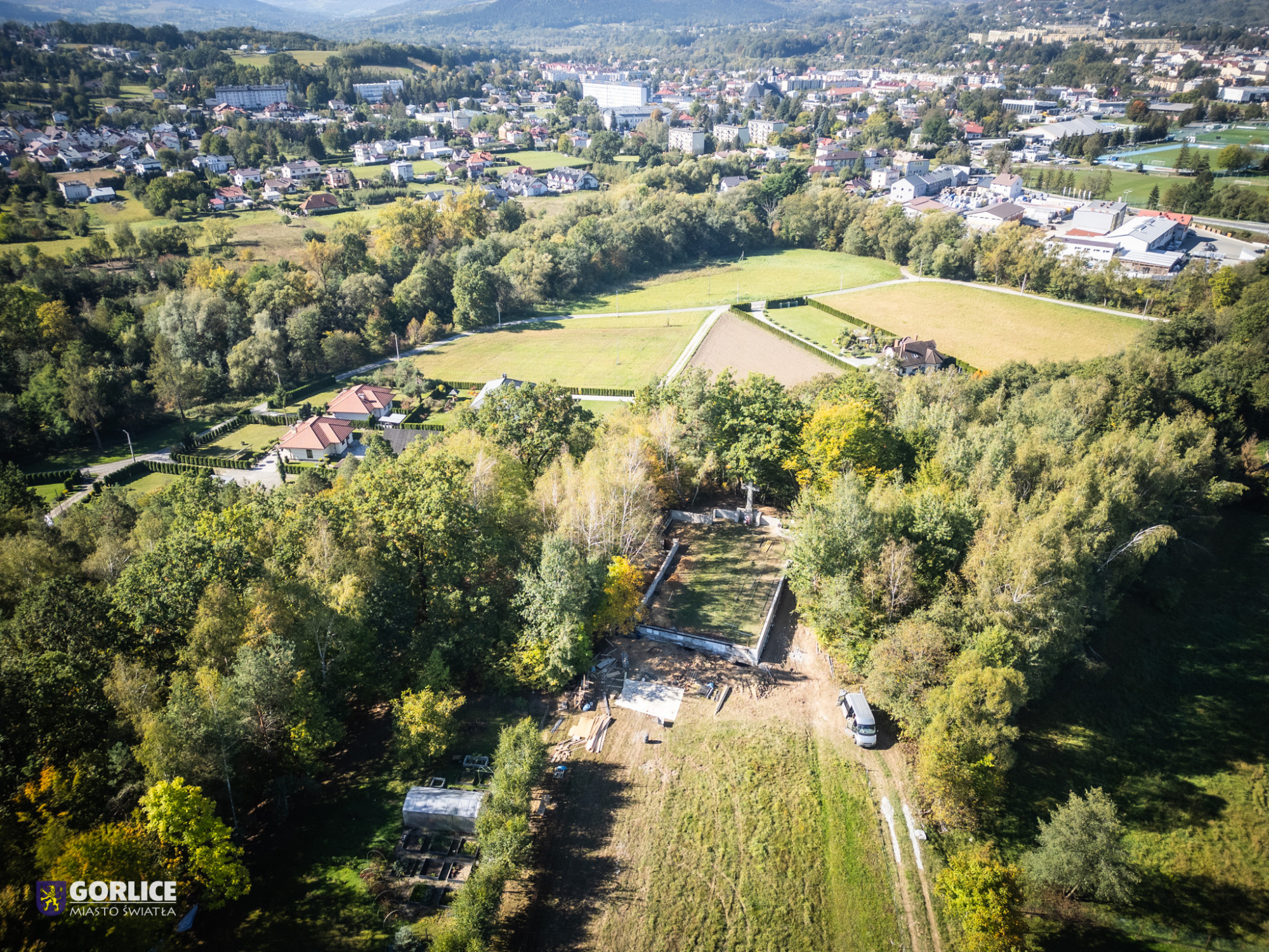 Trwa kompleksowy remont cmentarza wojennego nr 88