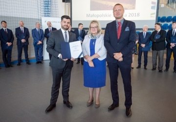Dofinansowanie na boisko przy szóstce przekazane!