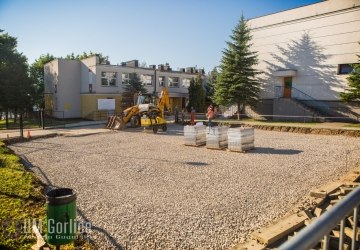 Nowy parking przy ul. Hallera