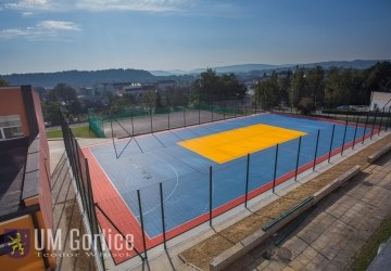 Nowoczesne boisko przy MZS nr 6!