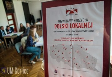 W bibliotece debatowali o sprawach lokalnych