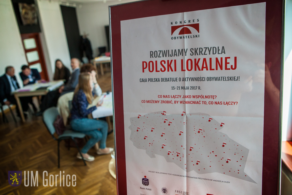 W bibliotece debatowali o sprawach lokalnych