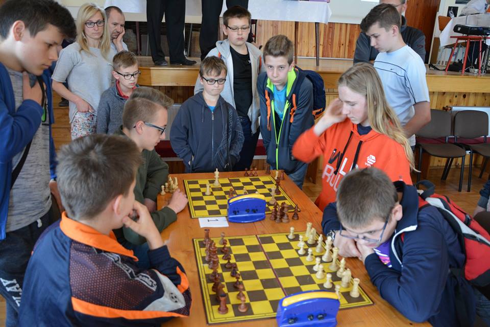 Szachowe partie w ramach XII Ekumenicznej Olimpiady Sportowej