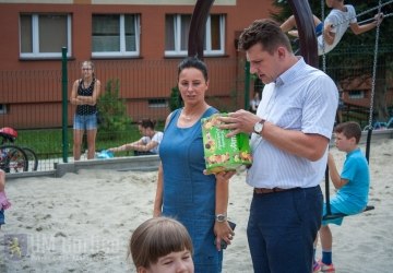 Oficjalne otwarcie placu zabaw