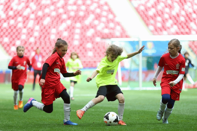 Z Podwórka na Stadion o Puchar Tymbarku