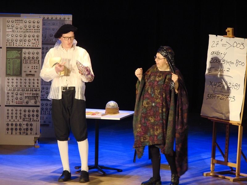 Niezwykły świat teatru