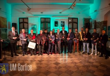 Uroczyste spotkanie z działaczami kultury i kultury fizycznej w Dworze Karwacjanów