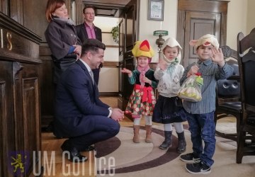 Przedszkolaki z życzeniami!
