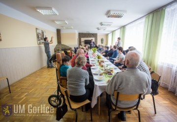 Śniadanie wielkanocne w Środowiskowym Domu Samopomocy