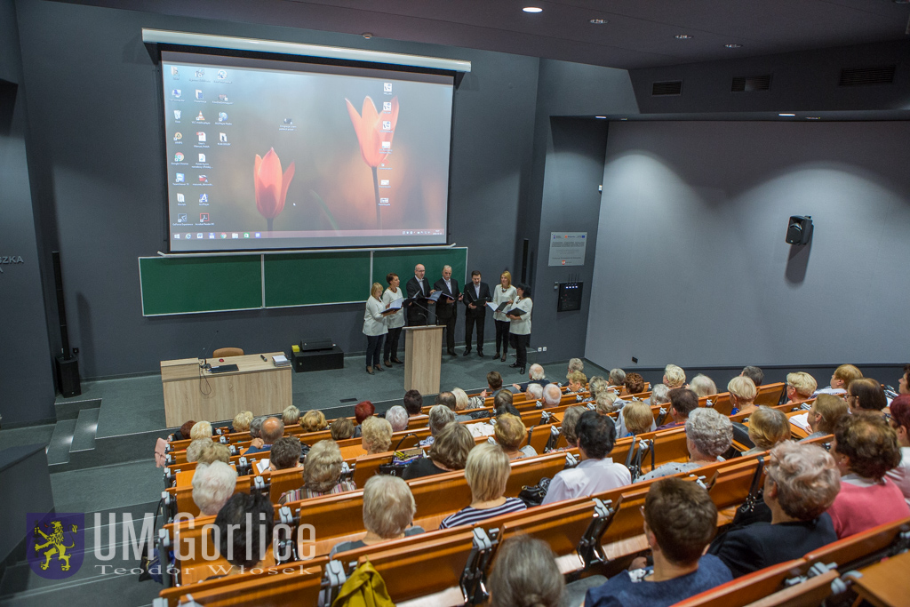 Radujmy się więc – nowy Rok Akademicki na UZW
