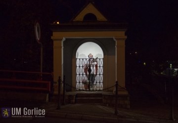Figura św. Nepomucena odnowiona