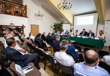 Międzynarodowa konferencja Europa Karpat w Regietowie
