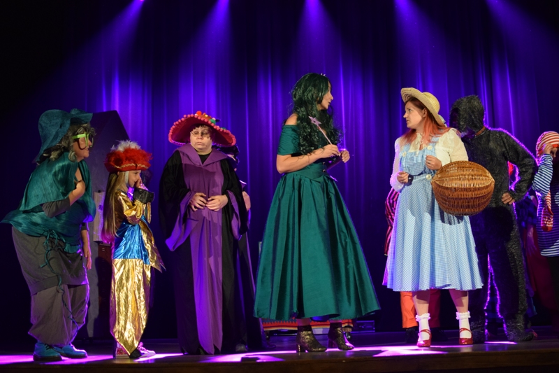 Premiera spektaklu „Dorotka w Krainie Oz”