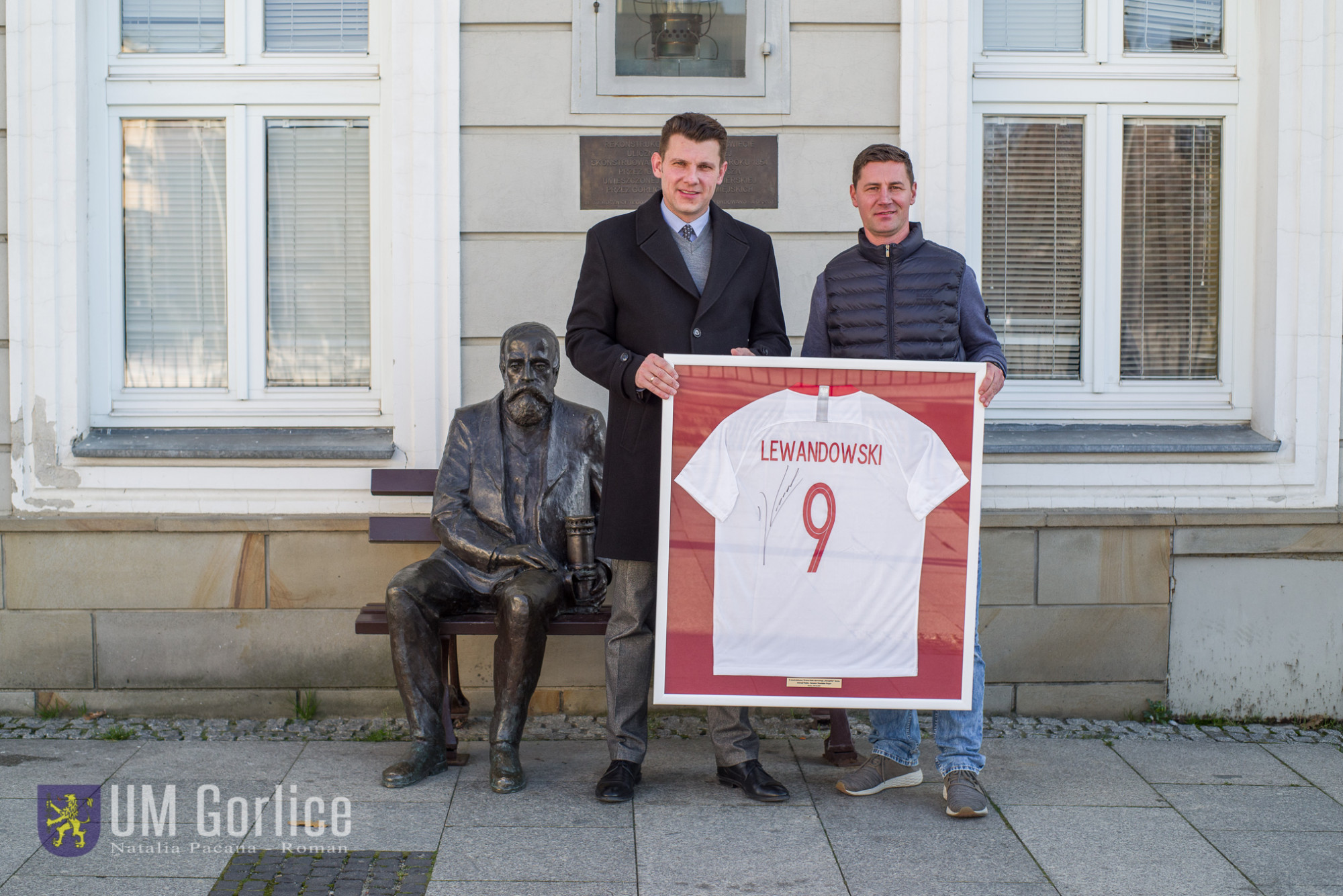 Koszulka Lewandowskiego już w rękach zwycięzcy licytacji!