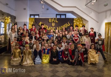 Noworoczny Bal u Karwacjanów
