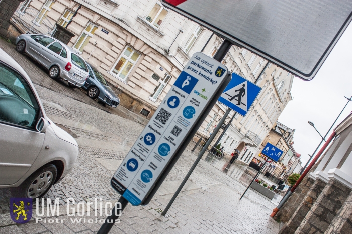 Brak opłat za parkowanie na miejskich parkingach