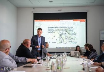 Spotkanie warsztatowe „Wojna, Pokój i Pamięć ponad granicami”