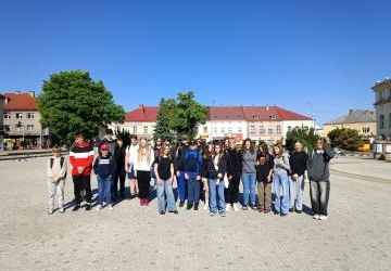 Finaliści konkursu ekologicznego „Krokus” pozdrawiają z Jasła!